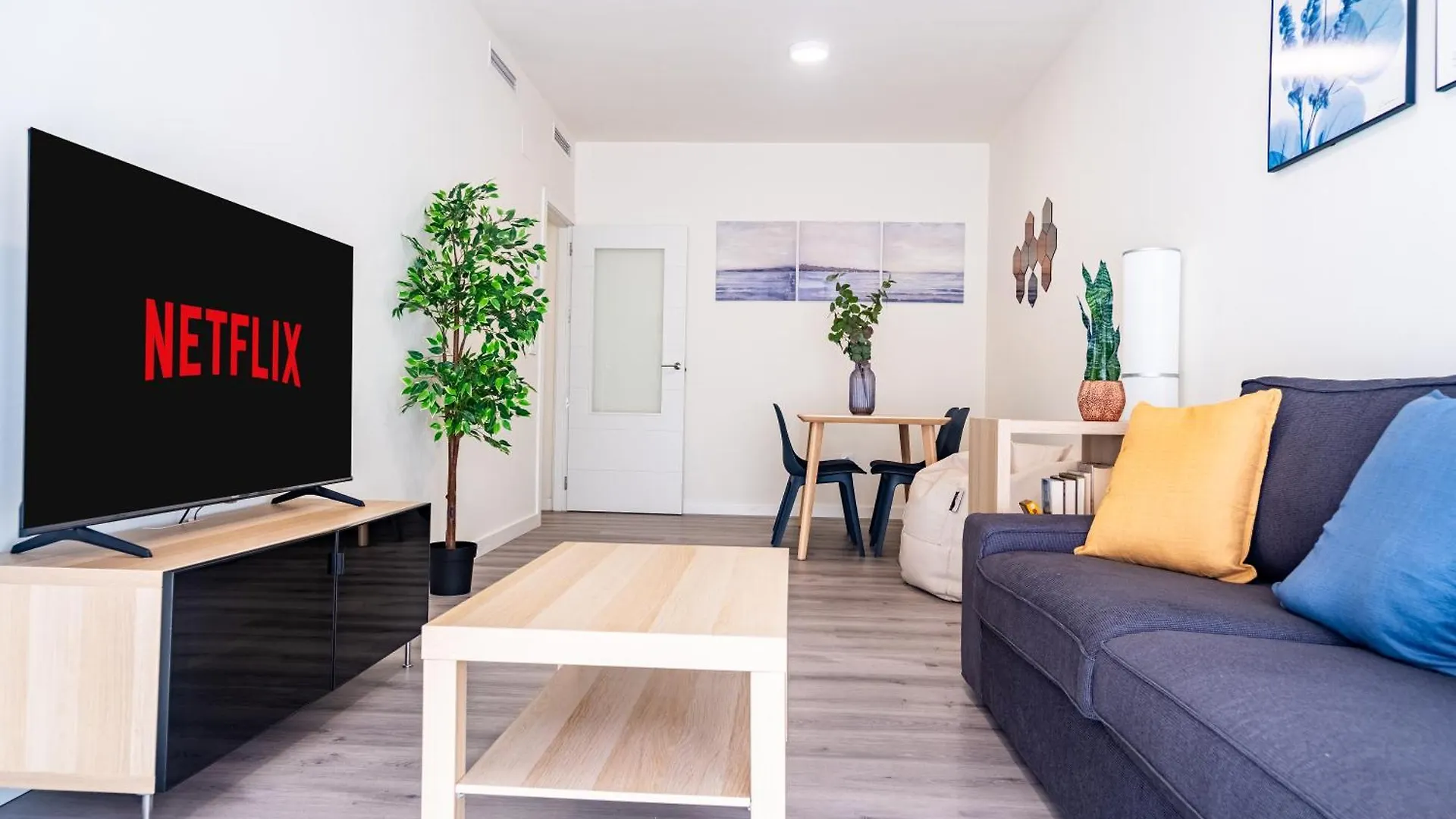 Apartment With Pool-2Bedrooms 2Bathrooms-Malaga 0*, Malaga Spain