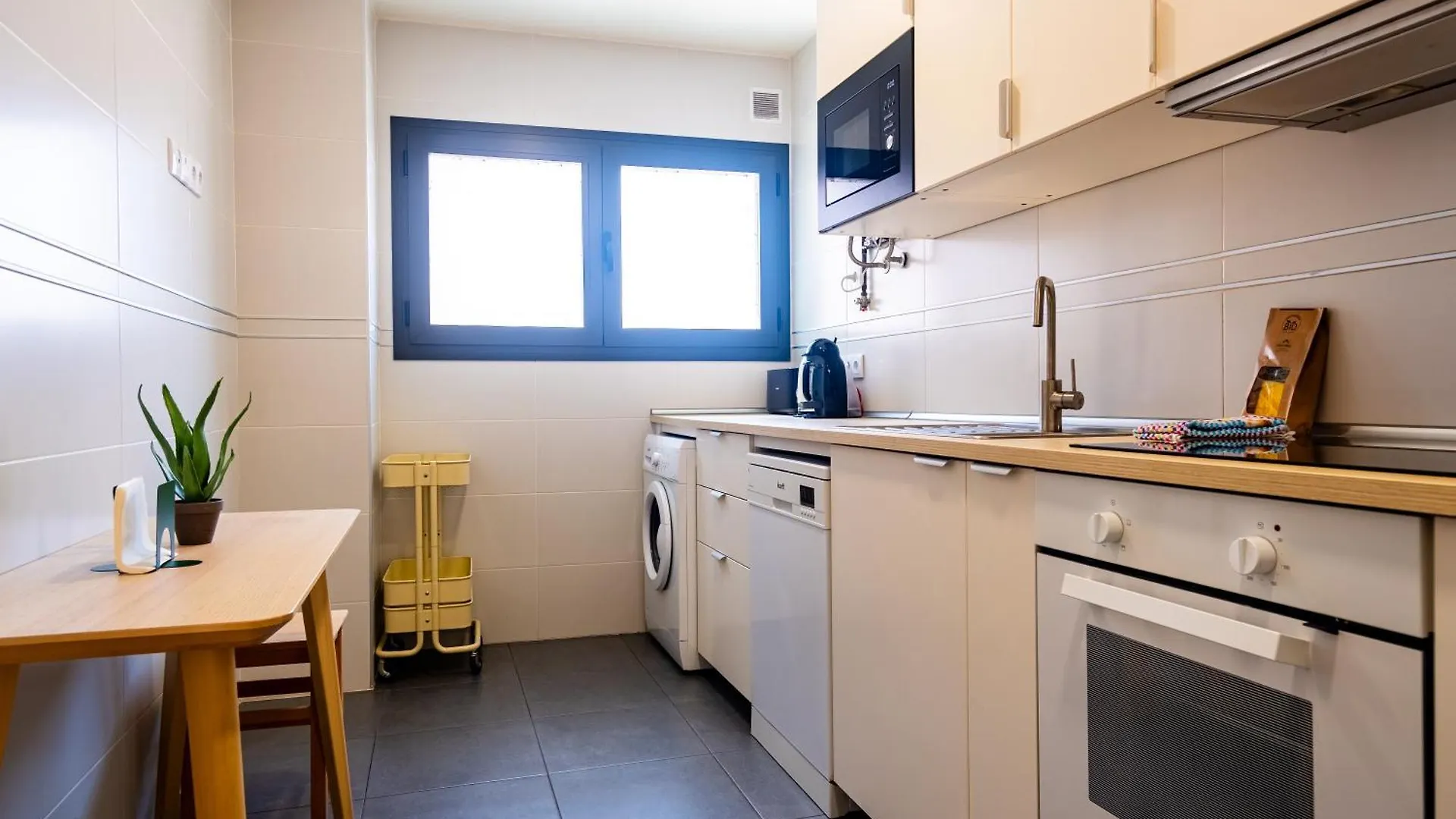 Apartment With Pool-2Bedrooms 2Bathrooms-Malaga 0*, Malaga Spain